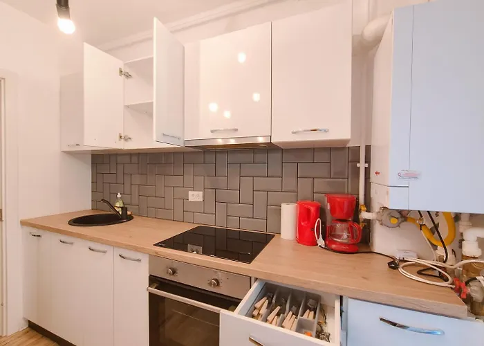 Plaza Residence Studio 3 Bucureşti